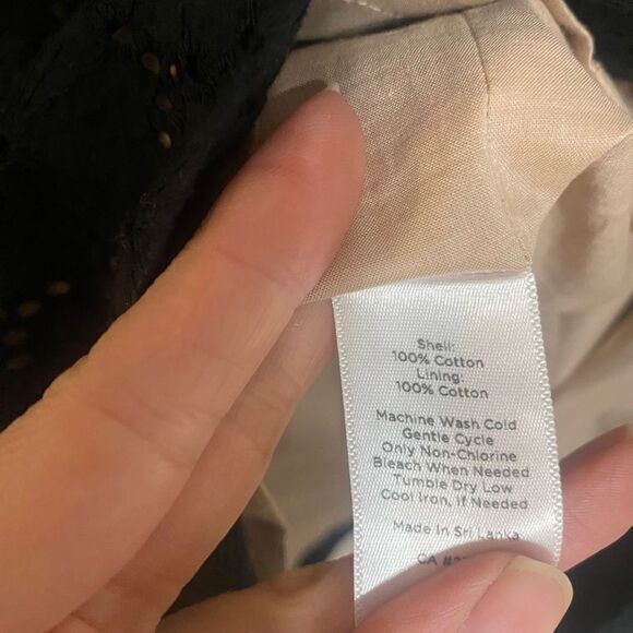 Talbots Women’s Black Eyelet‎ Skirt size 8  knee length cotton ( has small rip) - Picture 3 of 6